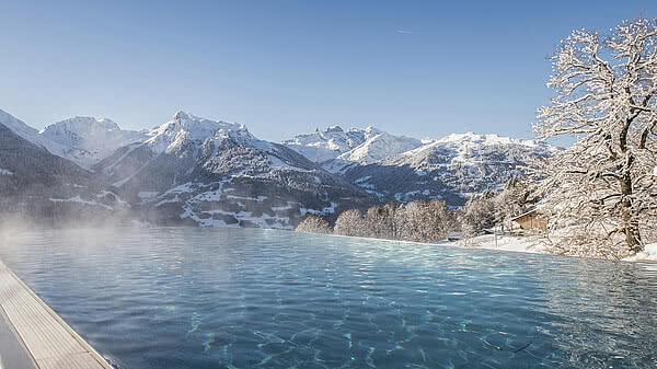 Wellnesshotel Vorarlberg - Skypool | Hotel Fernblick Montafon