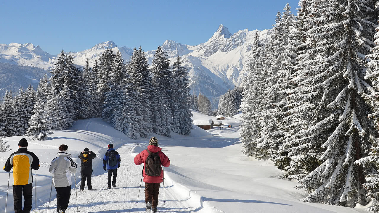 Die schÃ¶nsten Winterwanderwege im Montafon